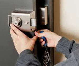 Gold Locksmith Store Pompano Beach, FL 954-283-5223 - commercial-locksmith-service