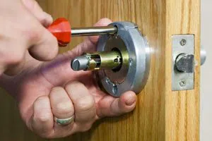 Gold Locksmith Store Pompano Beach, FL 954-283-5223 - lock-replace
